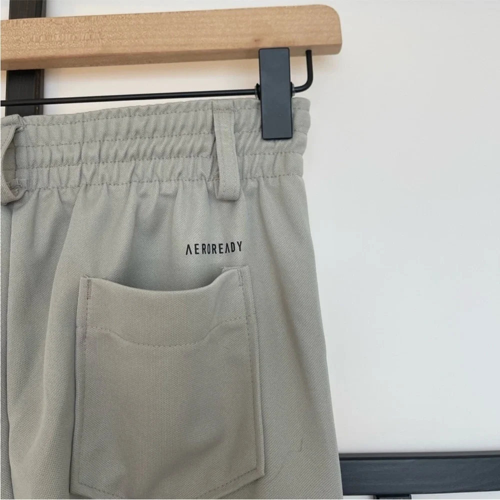 Adidas‎ Aerodry pull up pants. Size Medium. NWT